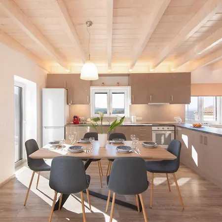 Sole Di Corfu * Γαστούρι