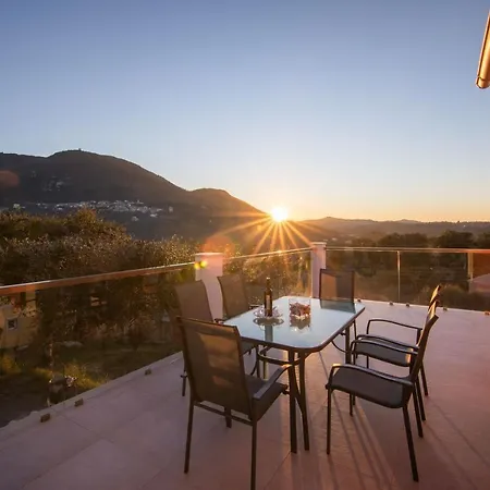 Prázdninový dům Sole Di Corfu *